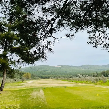 Regnum Golfvilla Vilă *
